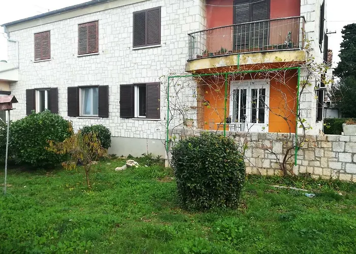 Two By The Sea Apartman *